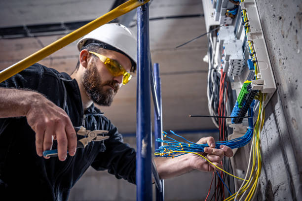 Best Emergency Electrical Repair  in St Paul, MO